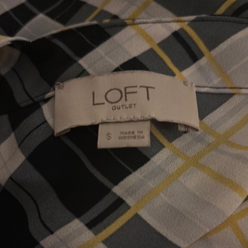LOFT Blue and Cream Boxy Blouse - Picture 3 of 3